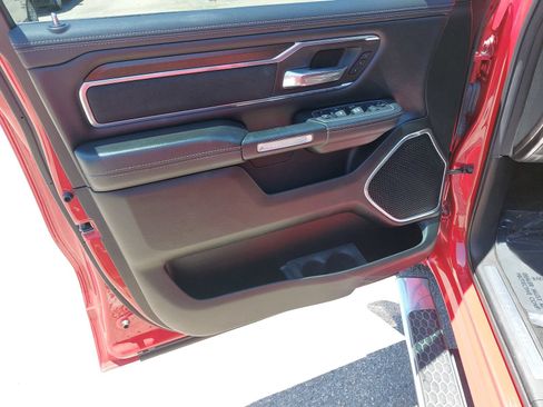 Used 2022 RAM 1500 Laramie RWD image 29
