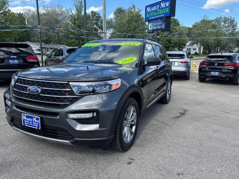 Used 2020 Ford Explorer XLT w/ Equipment Group 202A AWD/4WD image 1