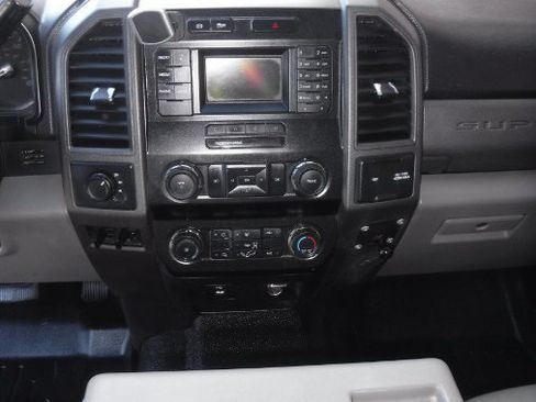Used 2019 Ford F350 XL w/ Power Equipment Group AWD/4WD image 16