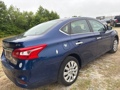 Used 2019 Nissan Sentra S FWD image 8