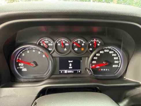 Used 2022 Chevrolet Silverado 1500 Custom AWD/4WD image 31