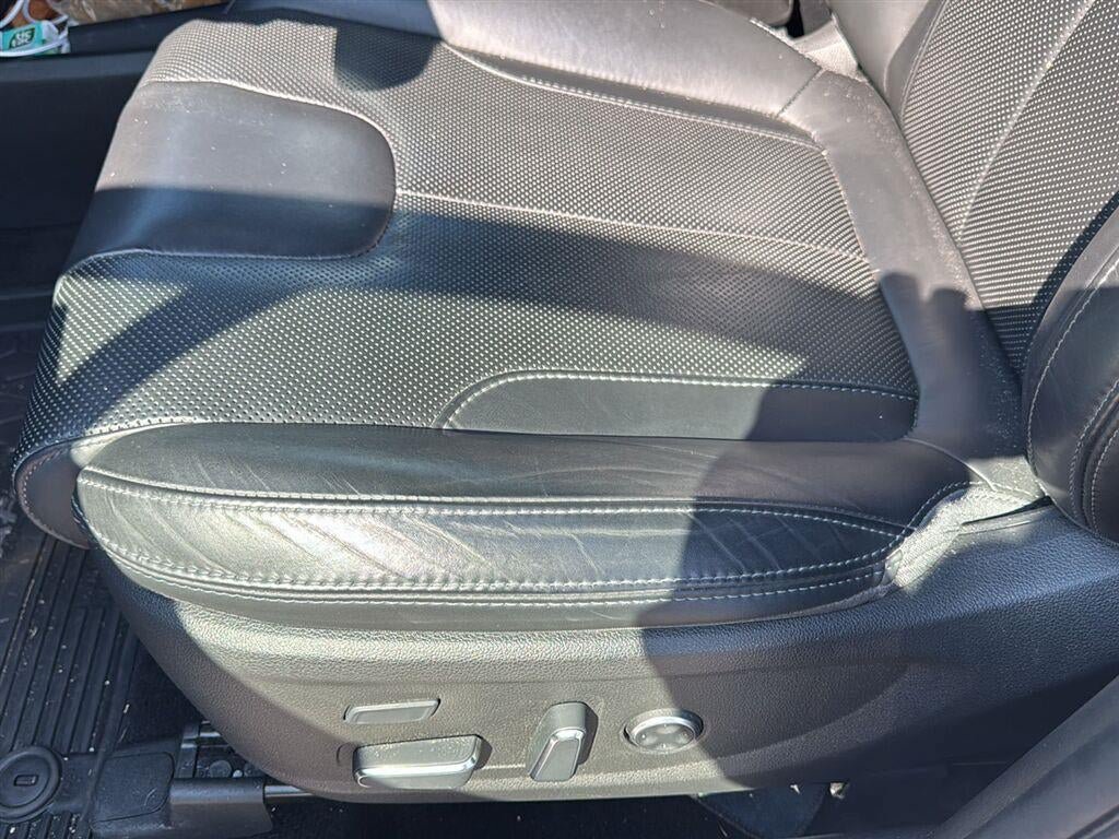 Used 2023 Hyundai Santa Fe Calligraphy FWD image 22