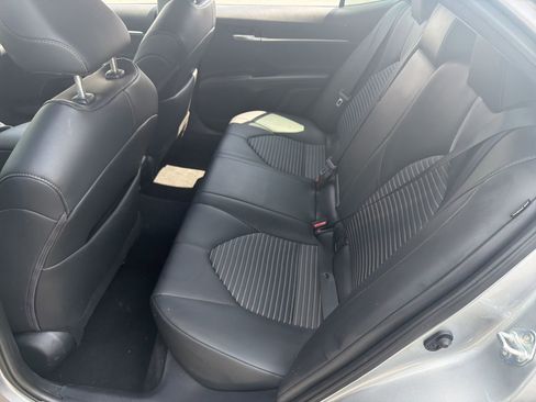 Used 2024 Toyota Camry SE w/ Convenience Package image 19