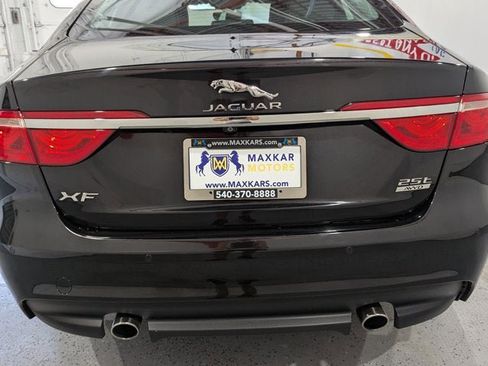 Used 2019 Jaguar XF Prestige image 55