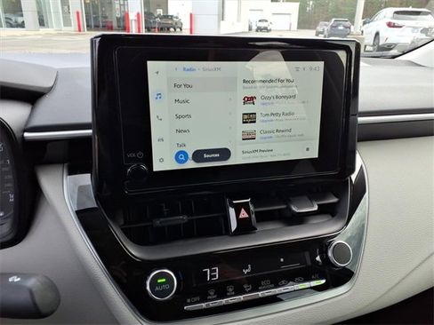 Used 2025 Toyota Corolla LE image 16