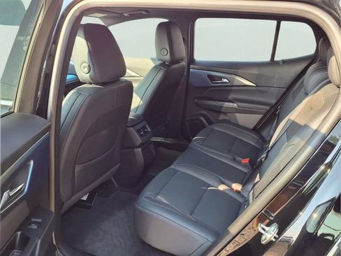 Certified 2024 Chevrolet Equinox EV LT FWD image 19