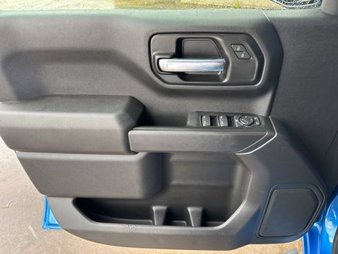 Used 2025 Chevrolet Silverado 1500 Custom w/ Turbomax Blackout Package RWD image 30