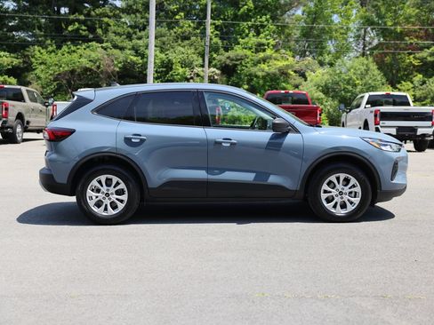 Certified 2025 Ford Escape Active w/ Tech Pack #1 AWD/4WD image 6