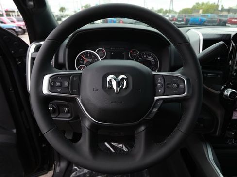 New 2026 RAM 2500 Big Horn AWD/4WD image 11