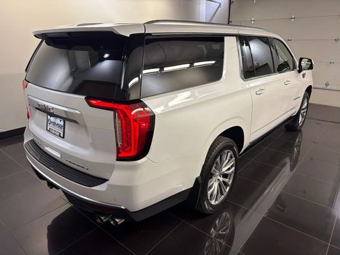 Used 2021 GMC Yukon XL Denali w/ Denali Ultimate Package AWD/4WD image 6