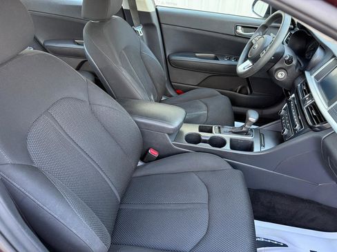 Used 2020 Kia Optima LX FWD image 31