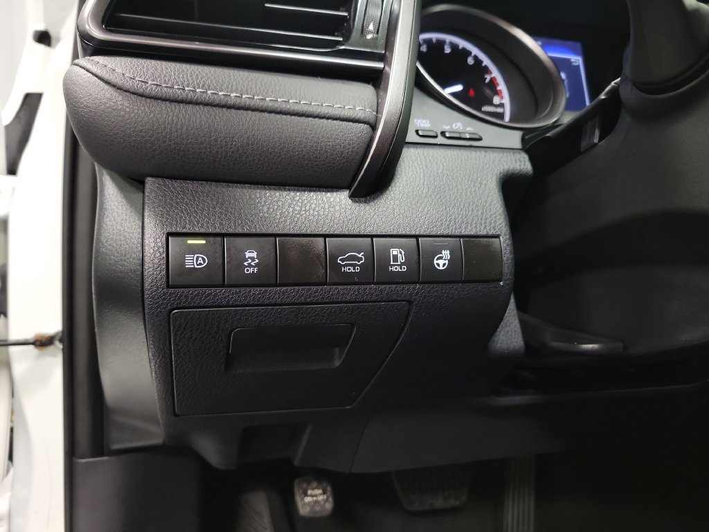 Used 2024 Toyota Camry SE FWD image 27