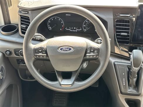 Used 2023 Ford Transit 350 XLT image 12