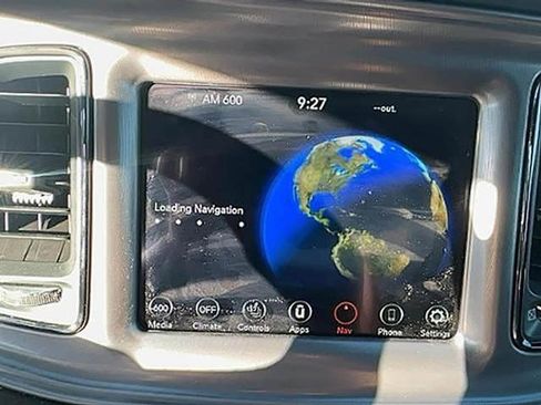 Used 2023 Dodge Challenger R/T w/ Plus Package image 7