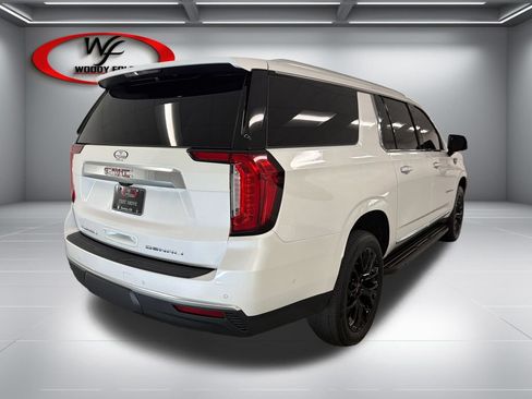 Used 2024 GMC Yukon XL Denali w/ Advanced Technology Package RWD image 6