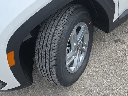 New 2026 Hyundai Tucson SE image 30