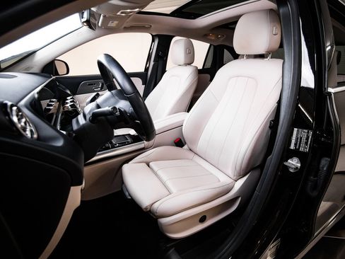 Used 2021 Mercedes-Benz GLA 250 image 5