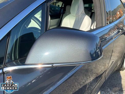 Used 2017 Tesla Model X 100D image 96