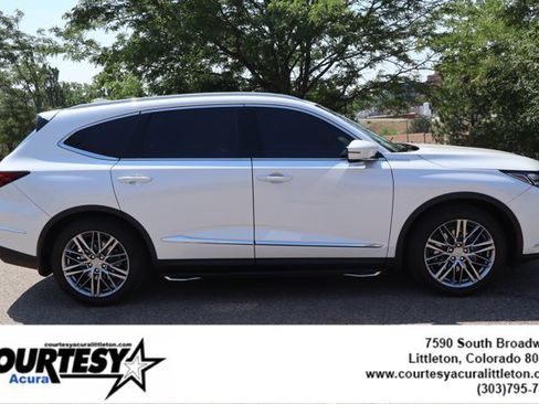 Used 2024 Acura MDX SH-AWD w/ Advance Package image 7