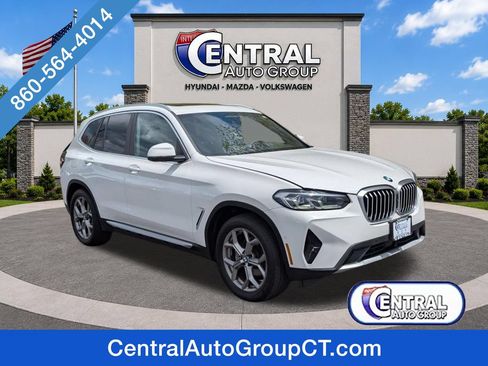 Used 2024 BMW X3 xDrive30i w/ Premium Package AWD/4WD image 1