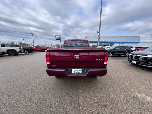 Used 2018 RAM 1500 Express w/ Express Value Package AWD/4WD image 33