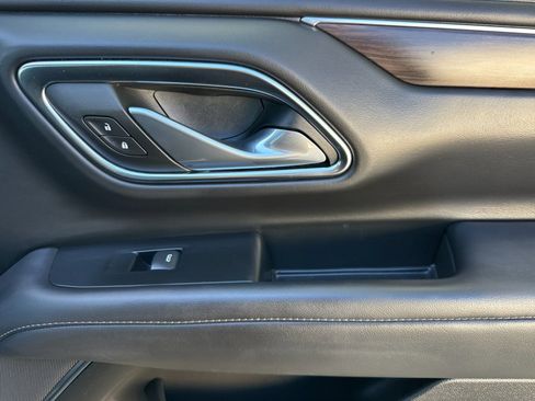 Used 2024 Chevrolet Tahoe LT image 21