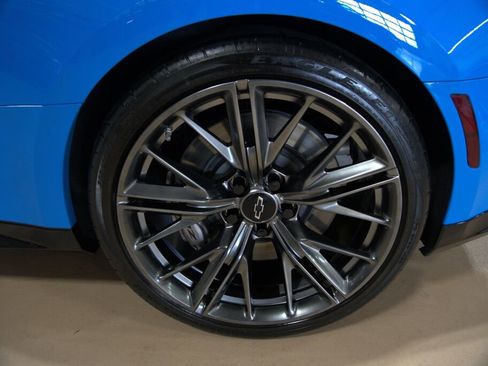 Used 2023 Chevrolet Camaro ZL1 image 31