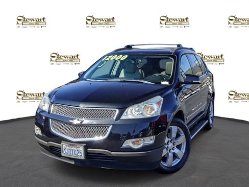 Used 2009 Chevrolet Traverse LTZ AWD/4WD image 1