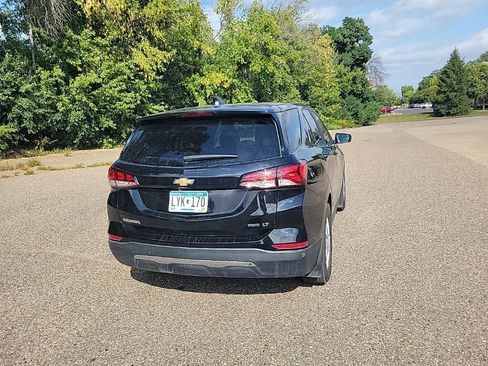 Used 2024 Chevrolet Equinox LT AWD/4WD image 13