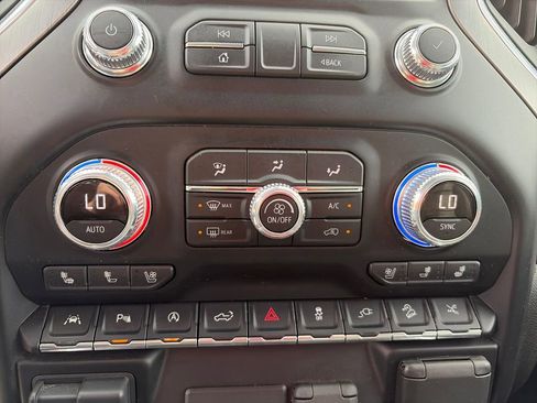 Used 2021 GMC Sierra 1500 Denali w/ Denali Ultimate Package AWD/4WD image 35