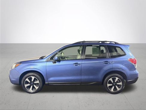 Used 2017 Subaru Forester 2.5i Limited w/ Popular Package #2 AWD/4WD image 9