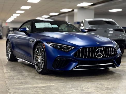 New 2025 Mercedes-Benz SL 55 AMG 4MATIC image 2