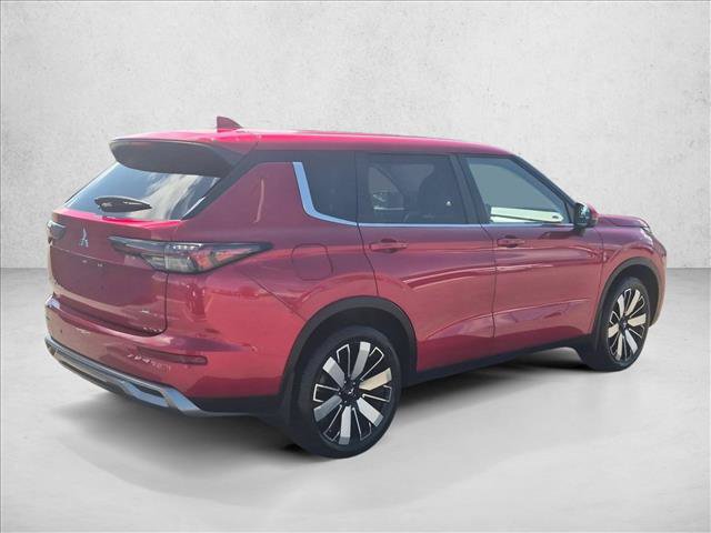 Used 2025 Mitsubishi Outlander SE FWD image 5
