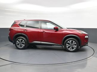 Used 2023 Nissan Rogue SV FWD video 3