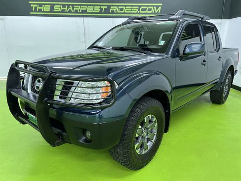 Used 2021 Nissan Frontier PRO-4X w/ Pro-4x Utility Package AWD/4WD image 5