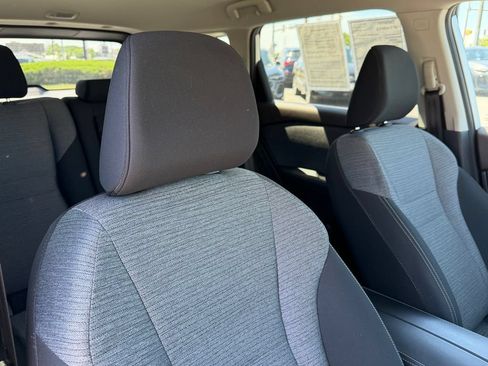 Used 2023 Nissan Rogue SV AWD/4WD image 17