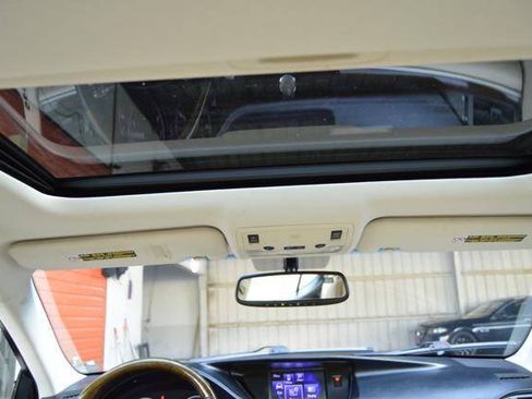 Used 2014 Lexus ES 350 w/ Premium Package FWD image 28