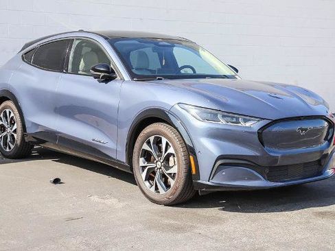 Certified 2021 Ford Mustang Mach-E Premium RWD image 3
