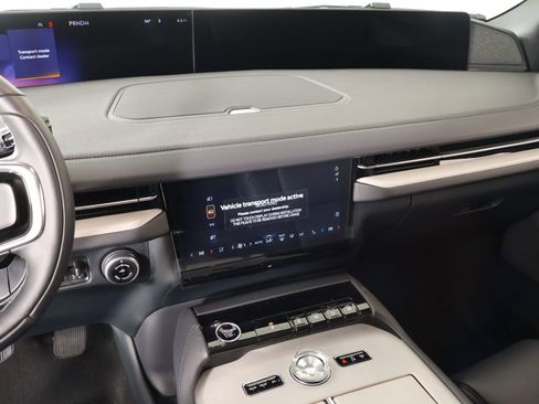 New 2026 Lincoln Navigator Reserve w/ Jet Appearance Package AWD/4WD image 5