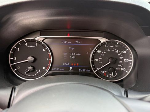 Used 2023 Nissan Altima 2.5 SV FWD image 23