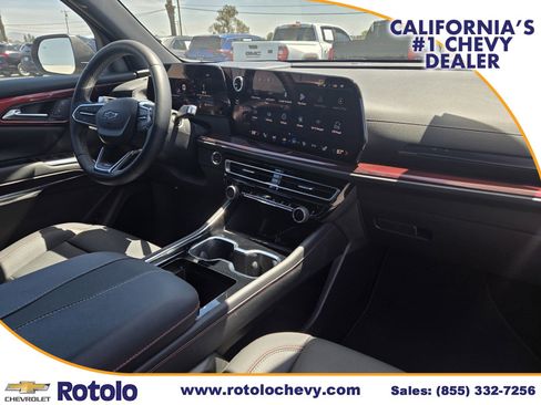 Used 2026 Chevrolet Traverse Z71 w/ Driver Confidence Package AWD/4WD image 9