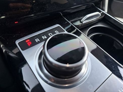 Used 2017 Land Rover Range Rover Supercharged image 29