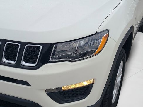 Used 2020 Jeep Compass Sport w/ Cold Weather Group AWD/4WD image 23