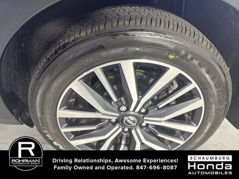 Used 2024 Nissan Kicks SV w/ Interior Electronics Package FWD image 6