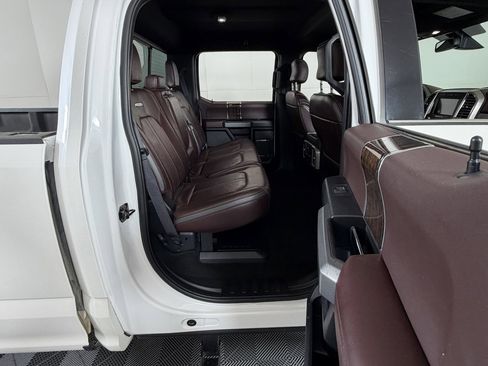 Used 2017 Ford F350 Platinum image 5