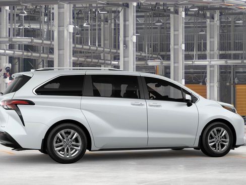 New 2026 Toyota Sienna Limited AWD/4WD image 11