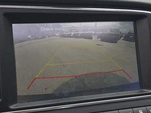 Used 2017 Hyundai Elantra Limited w/ Limited Ultimate Package 05 FWD image 29