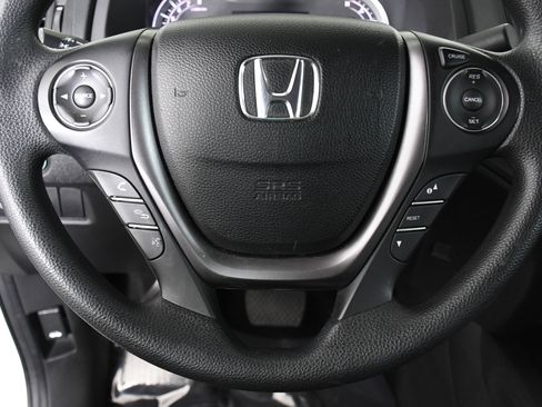 Used 2019 Honda Ridgeline Sport image 10