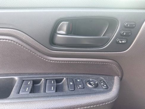 Used 2018 Honda Odyssey EX-L image 13