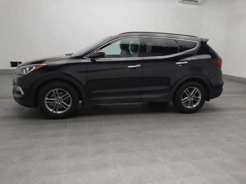 Used 2018 Hyundai Santa Fe Sport FWD image 2